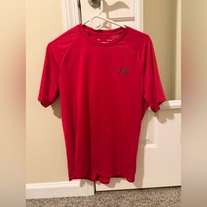 Under Armour Men's Red T-Shirt